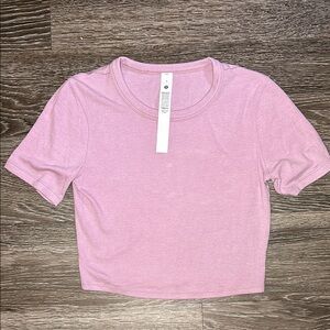 LULULEMON 🍋HOLD TIGHT CROP TEE